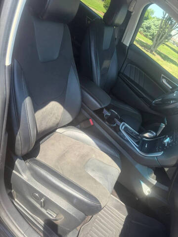 2018 Ford Edge Sport