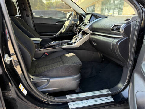 2020 Mitsubishi Eclipse Cross ES