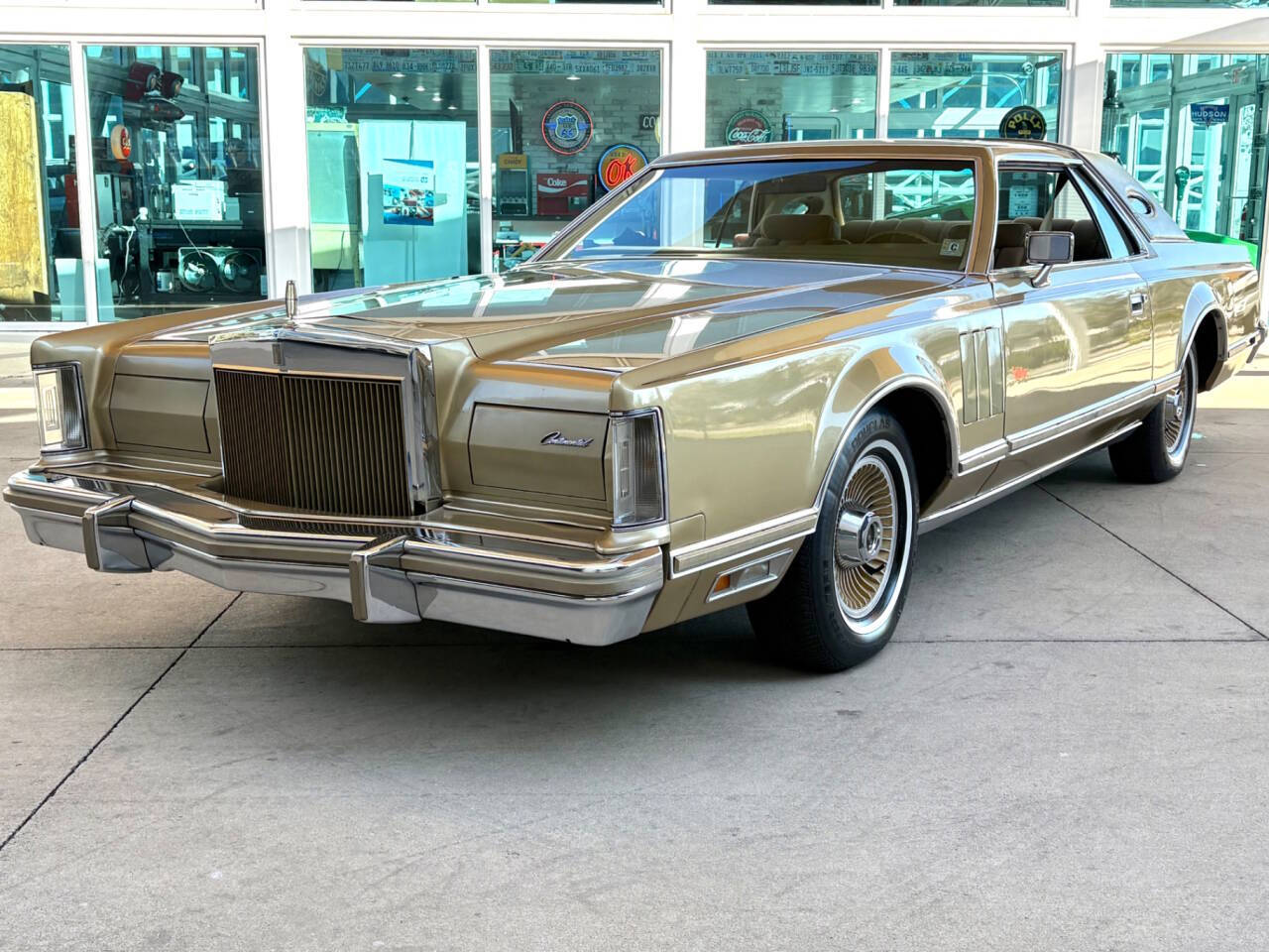 1978 Lincoln Mark V 13