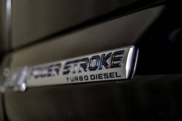 2022 Ford F-350 Super Duty Lariat