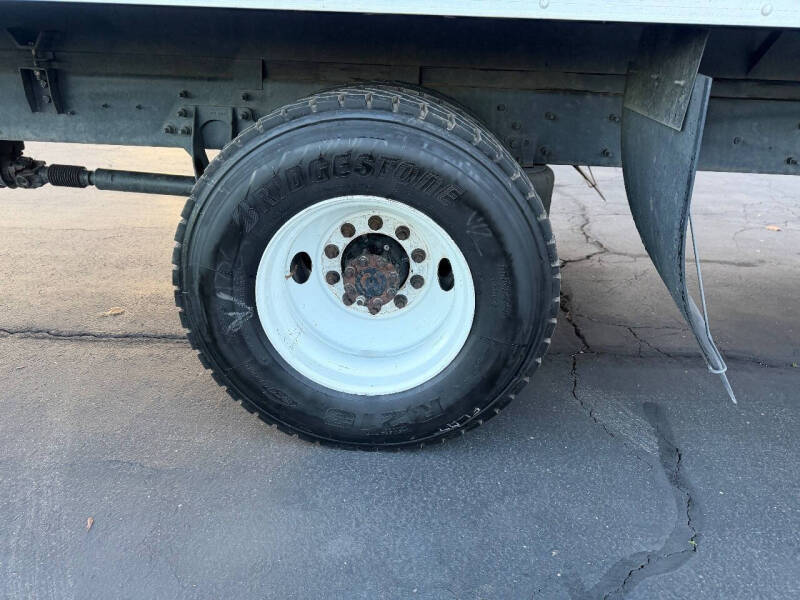 2019 International DuraStar 4300