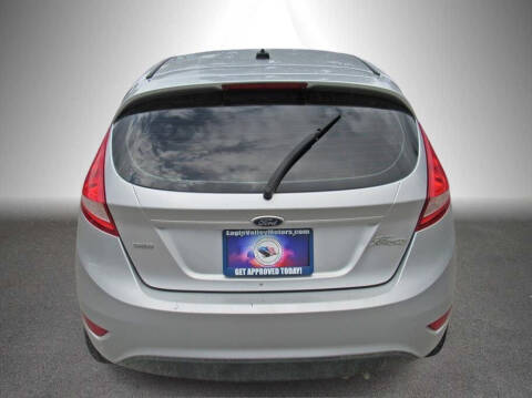 2011 Ford Fiesta SES