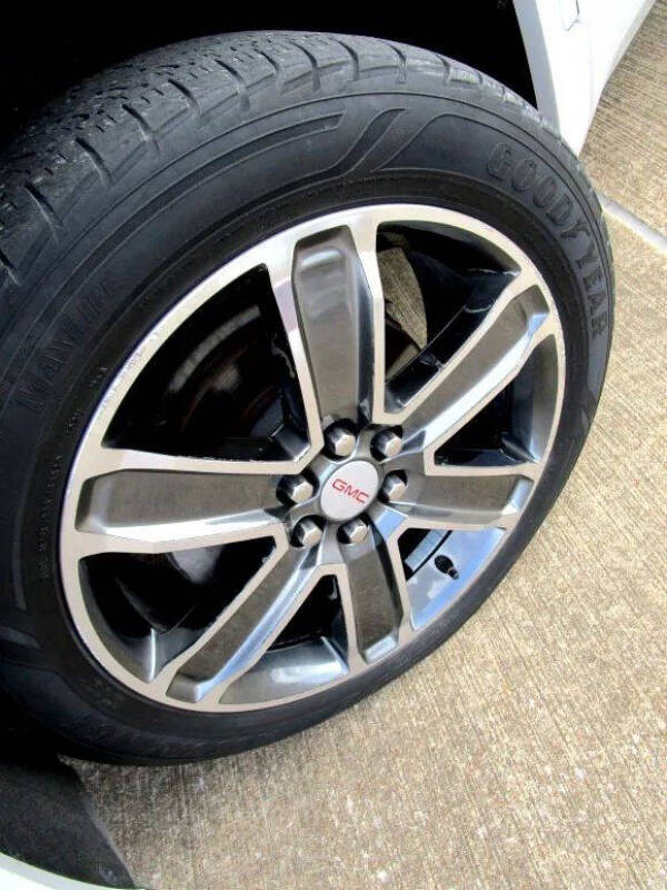 2018 GMC Acadia Denali