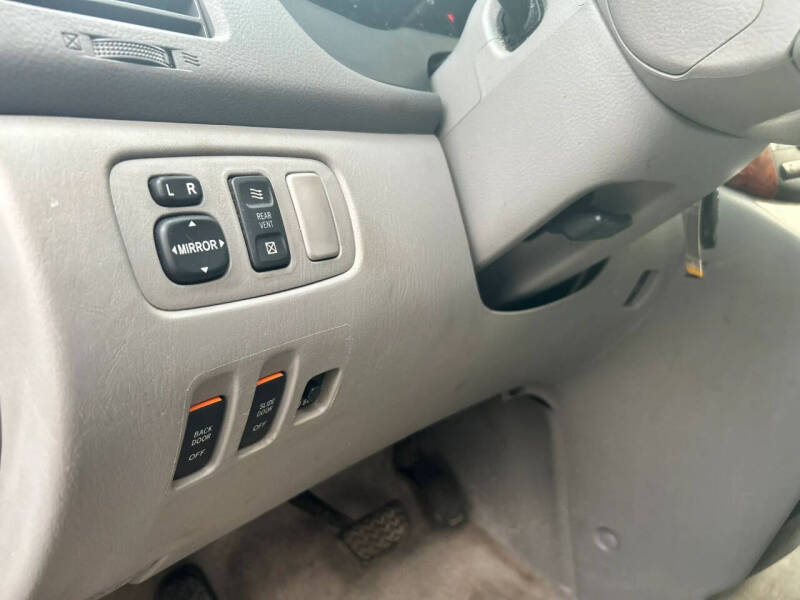 2008 Toyota Sienna