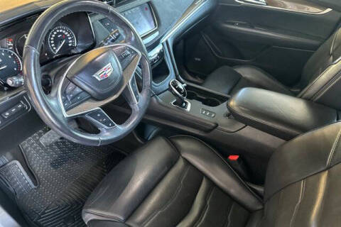 2018 Cadillac XT5 Platinum