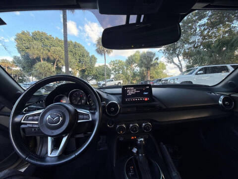 2023 Mazda MX-5 Miata RF Grand Touring