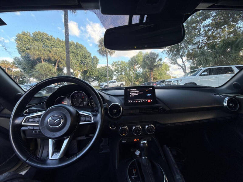 2023 Mazda MX-5 Miata RF Grand Touring