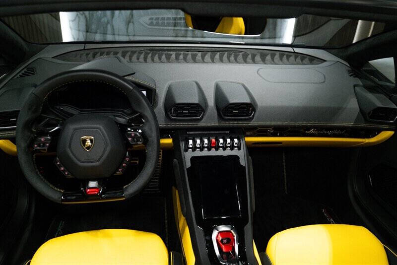 2023 Lamborghini Huracan EVO Spyder