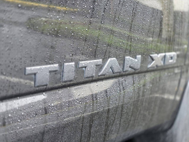 2018 Nissan Titan XD SL