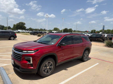 2024 Chevrolet Traverse LT