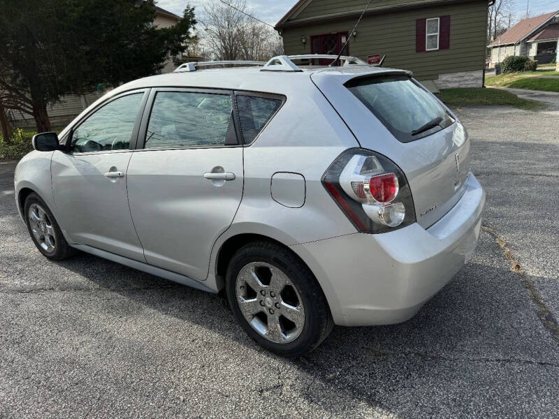 2009 Pontiac Vibe AWD photo 20