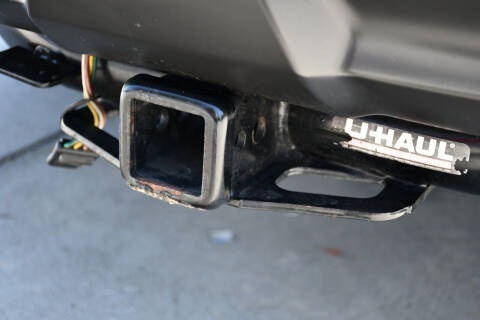 2017 Nissan Pathfinder SV