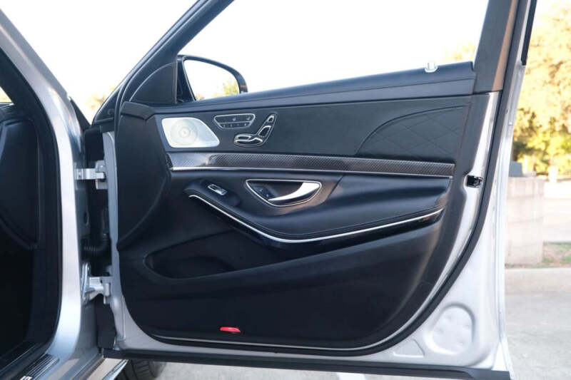 2017 Mercedes-Benz S-Class AMG S 63