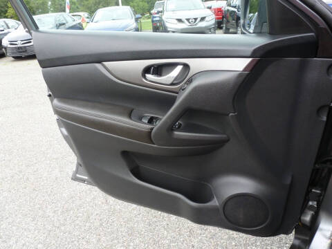 2015 Nissan Rogue S