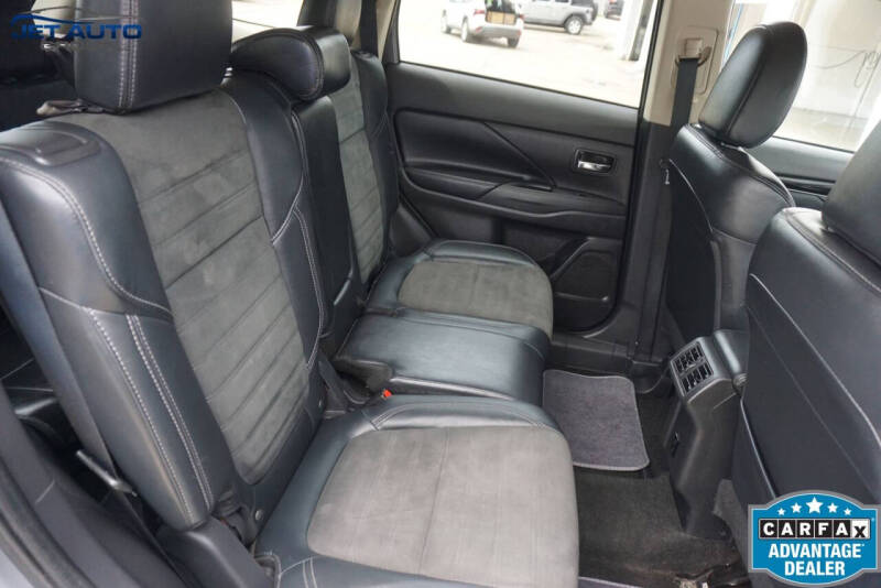 2020 Mitsubishi Outlander