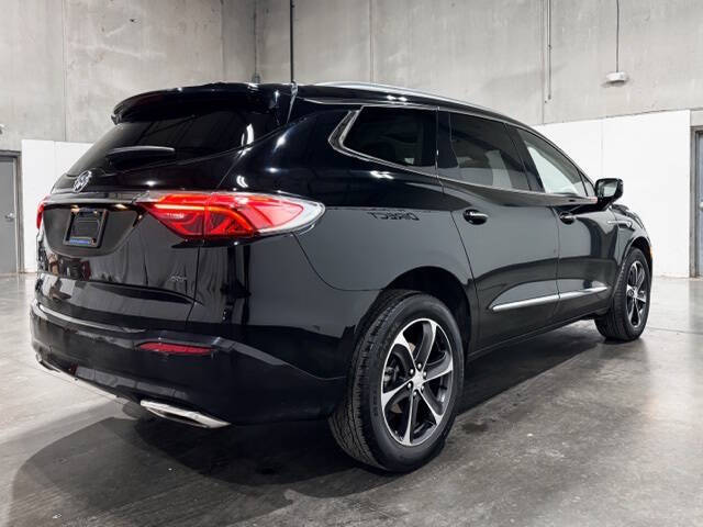 2022 Buick Enclave Essence