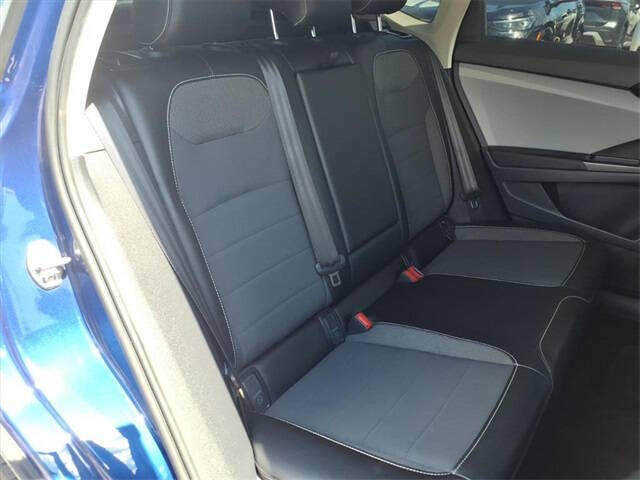 2022 Volkswagen Taos SE