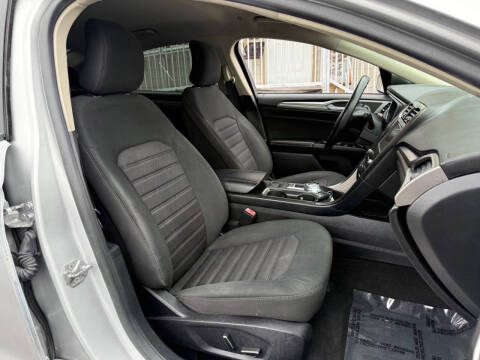 2019 Ford Fusion Hybrid SE