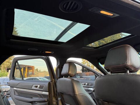 2016 Ford Explorer Sport