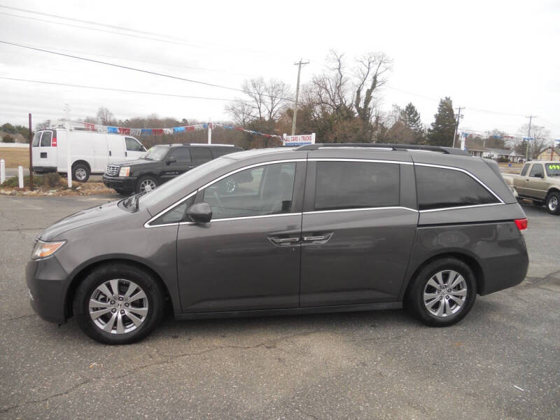 2015 Honda Odyssey EX photo 3