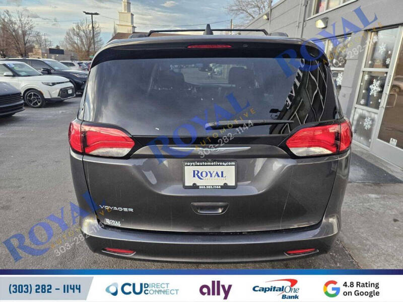 2021 Chrysler Voyager LXi