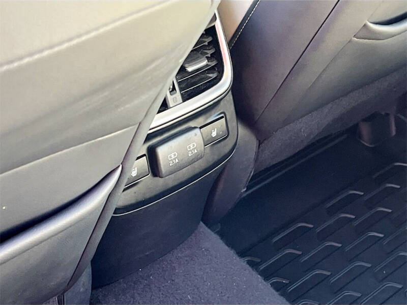 2022 Subaru Legacy Limited