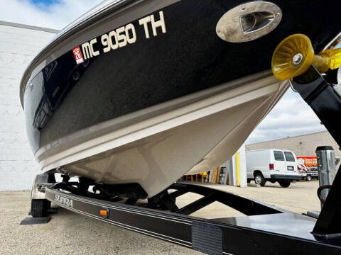 2005 Supra Boats Launch 24SSV