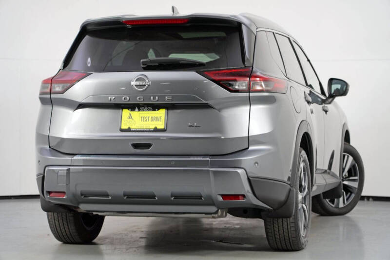 2024 Nissan Rogue SL