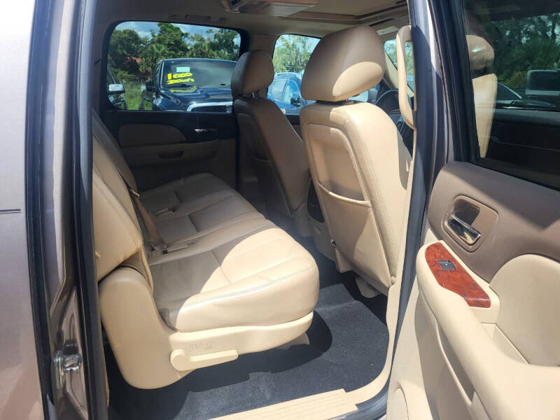 2014 Chevrolet Suburban LT