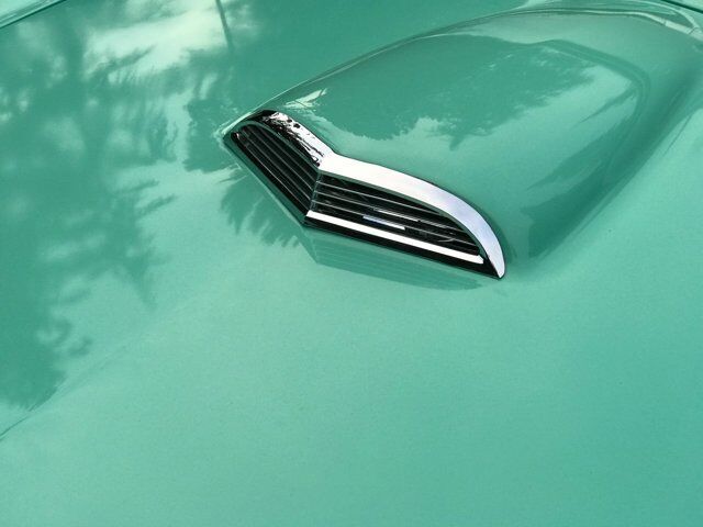 1955 Ford Thunderbird 71
