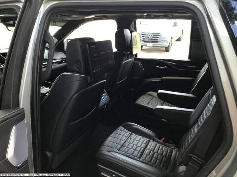 2023 Cadillac Escalade-V