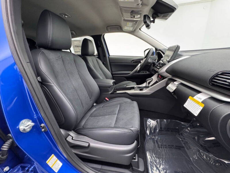 2025 Mitsubishi Eclipse Cross SE