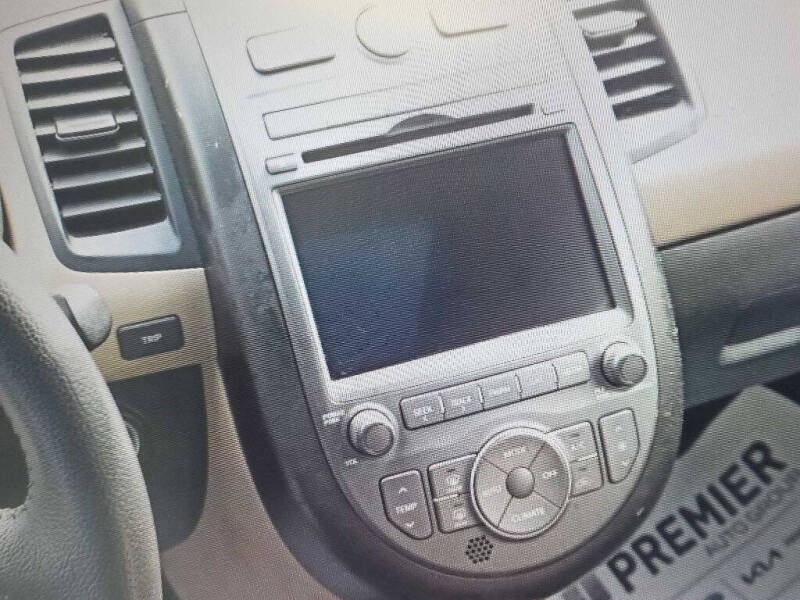 2012 Kia Soul +