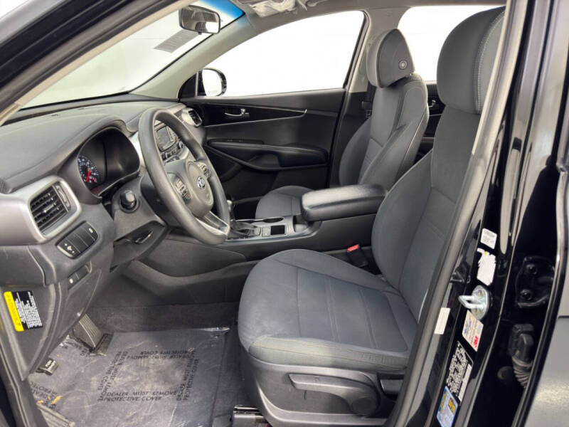 2017 Kia Sorento LX V6