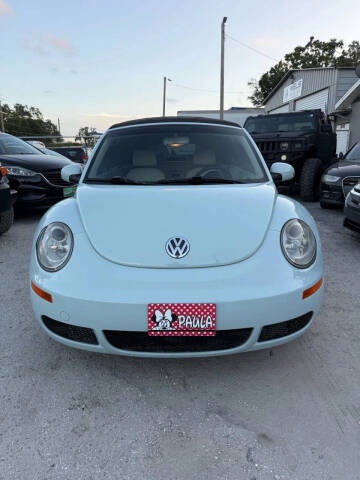 2010 Volkswagen New Beetle Convertible