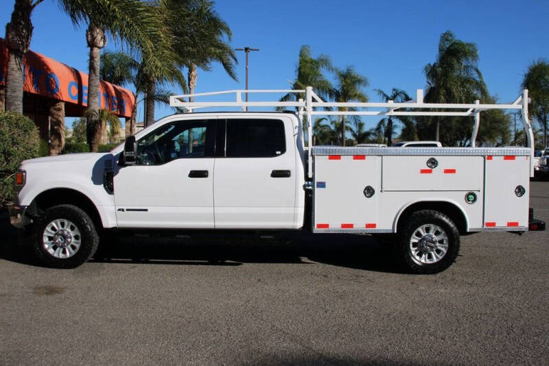 2022 Ford F-350 Super Duty XLT
