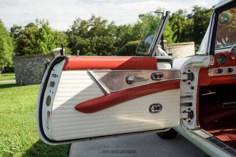 1956 Ford Thunderbird