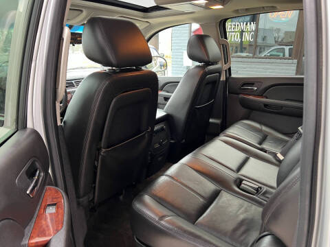 2011 Chevrolet Suburban LT