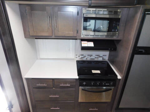 2017 Crossroads RV Sunset Trail 26 SI