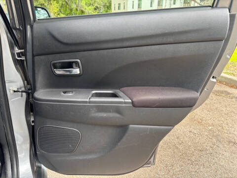 2013 Mitsubishi Outlander Sport SE