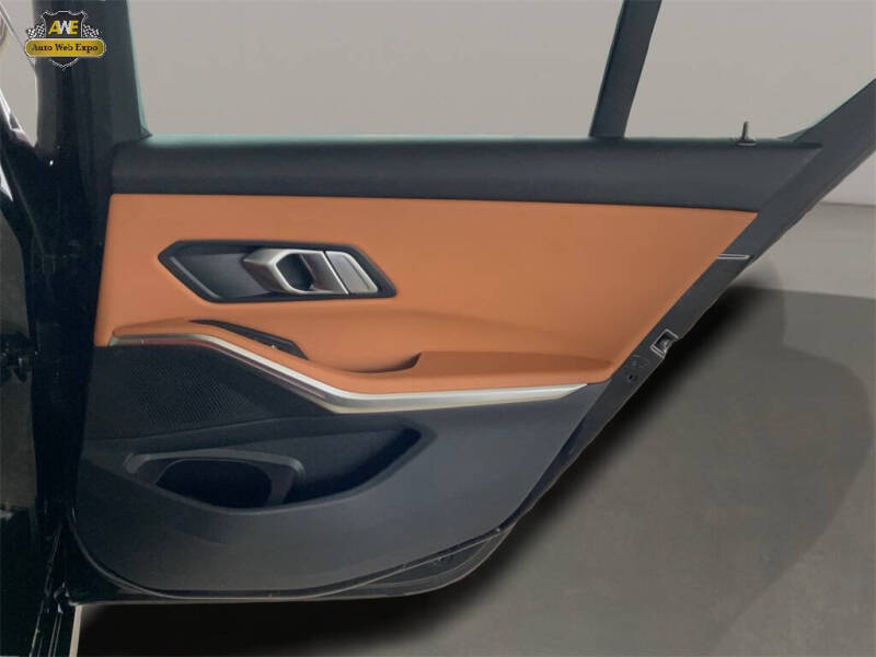 2022 BMW 3 Series 330i