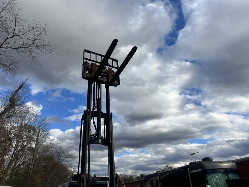 2013 Toyota FORKLIFT 7FG