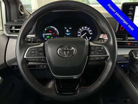 2023 Toyota Sienna XSE 7-Passenger