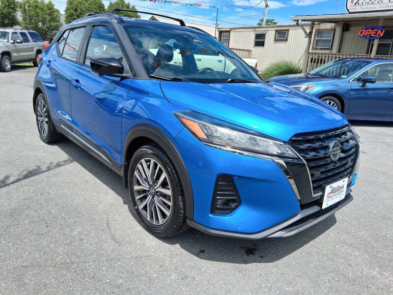 2021 Nissan Kicks SR