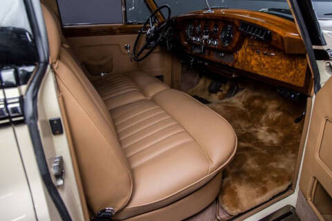 1961 Rolls-Royce SILVER CLOUD LWB