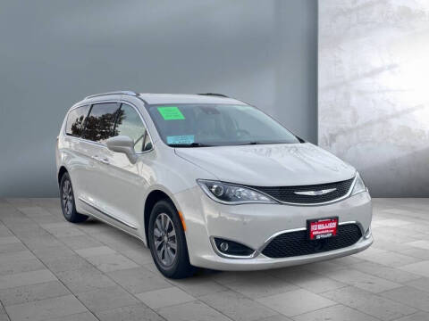2019 Chrysler Pacifica Touring L Plus