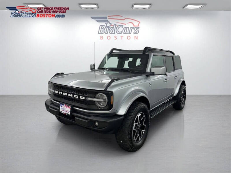 2024 Ford Bronco Outer Banks
