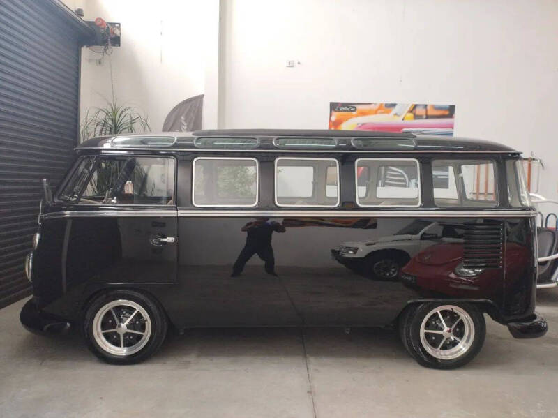 1972 Volkswagen Bus