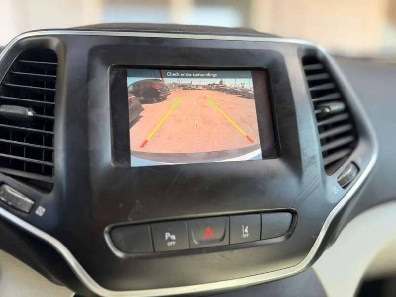 2021 Jeep Cherokee Latitude Plus