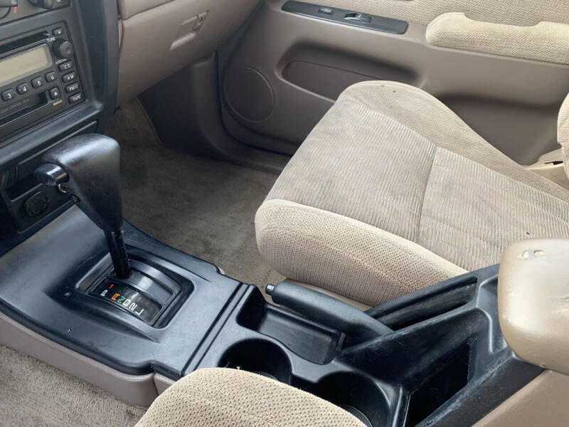 2000 Toyota 4Runner SR5